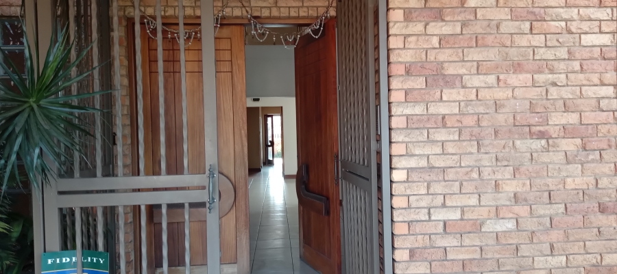 4 Bedroom Property for Sale in Pine Ridge Mpumalanga