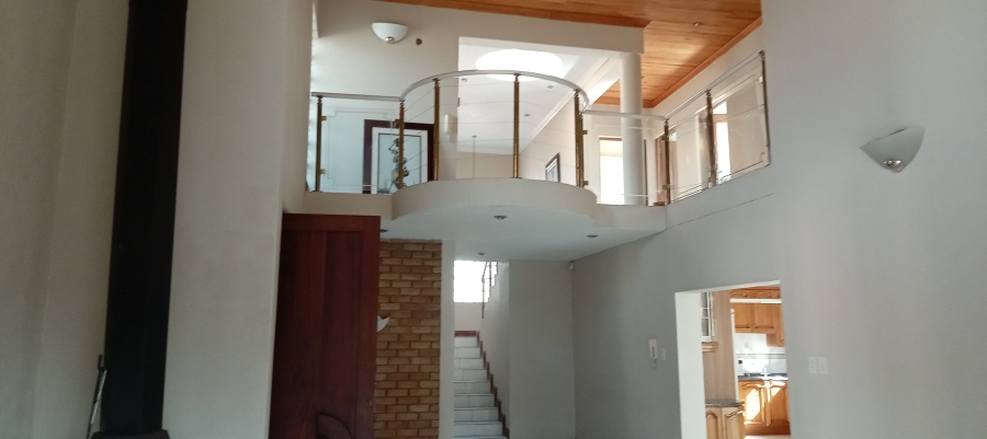 4 Bedroom Property for Sale in Pine Ridge Mpumalanga
