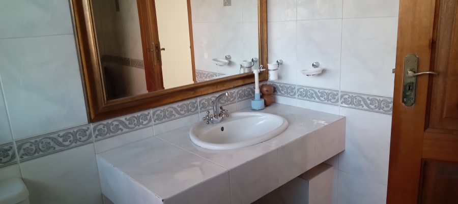 4 Bedroom Property for Sale in Pine Ridge Mpumalanga