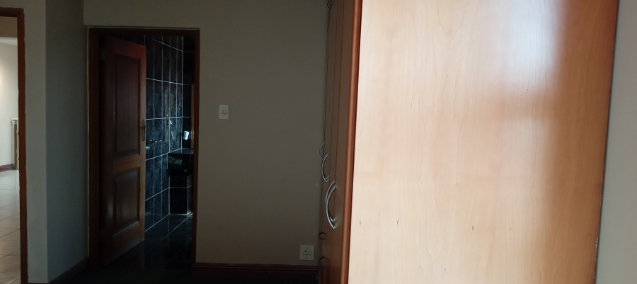 4 Bedroom Property for Sale in Pine Ridge Mpumalanga