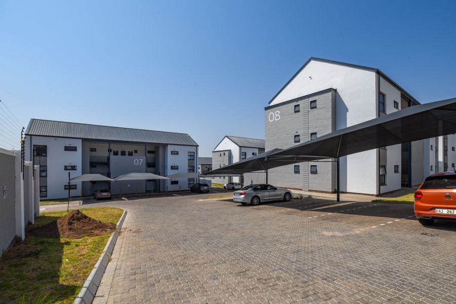 2 Bedroom Property for Sale in West Acres Ext 15 Mpumalanga