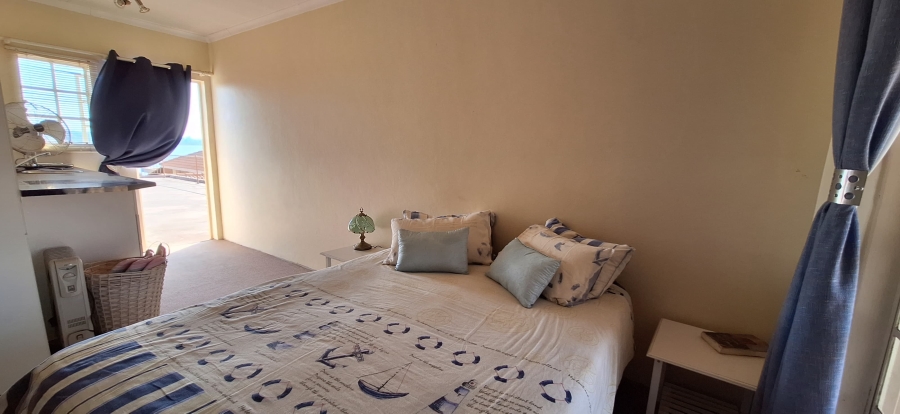 7 Bedroom Property for Sale in Golden Mile Mpumalanga