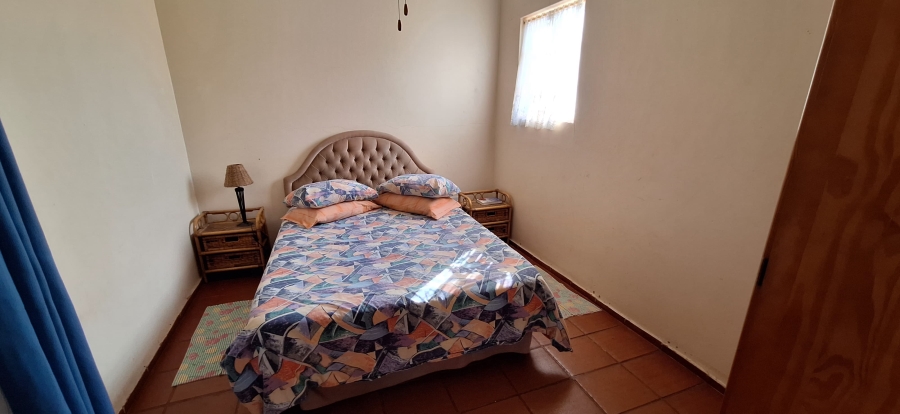 7 Bedroom Property for Sale in Golden Mile Mpumalanga