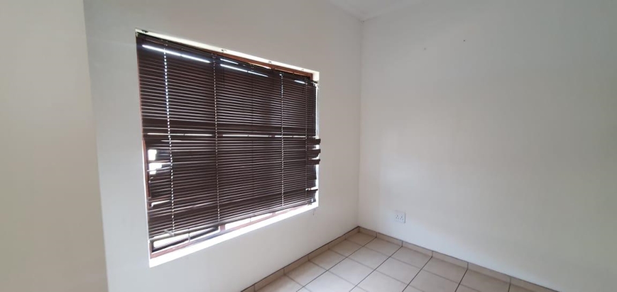 3 Bedroom Property for Sale in Jackaroo Park Mpumalanga