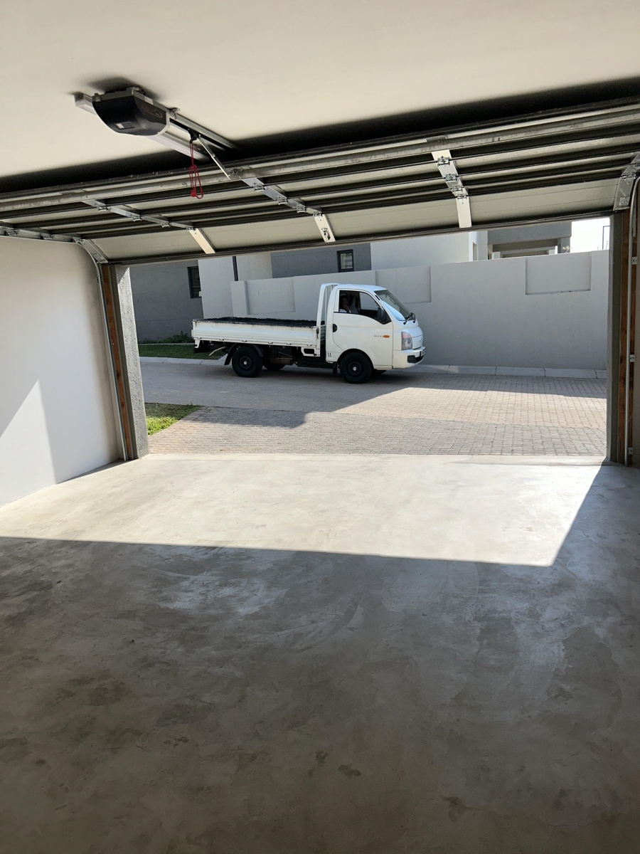 4 Bedroom Property for Sale in Matumi Golf Estate Mpumalanga