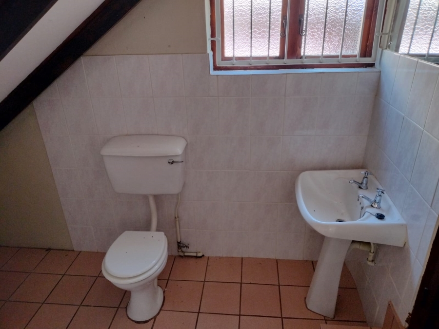 2 Bedroom Property for Sale in Barberton Mpumalanga