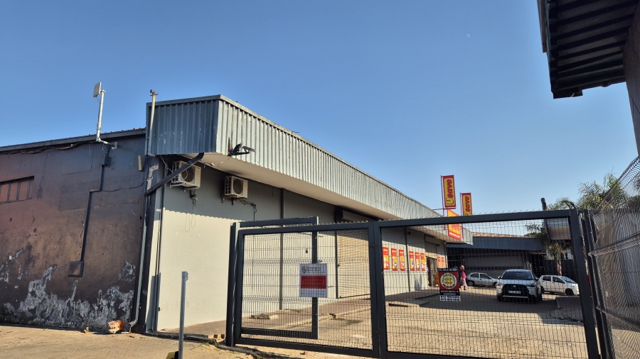 To Let Commercial Property for Rent in White River Mpumalanga