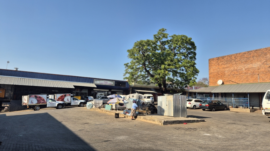 To Let Commercial Property for Rent in White River Mpumalanga