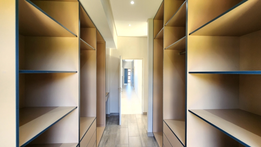 4 Bedroom Property for Sale in Elawini Lifestyle Estate Mpumalanga