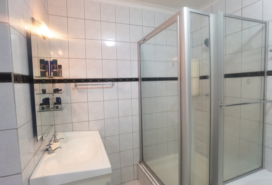 4 Bedroom Property for Sale in West Acres Mpumalanga