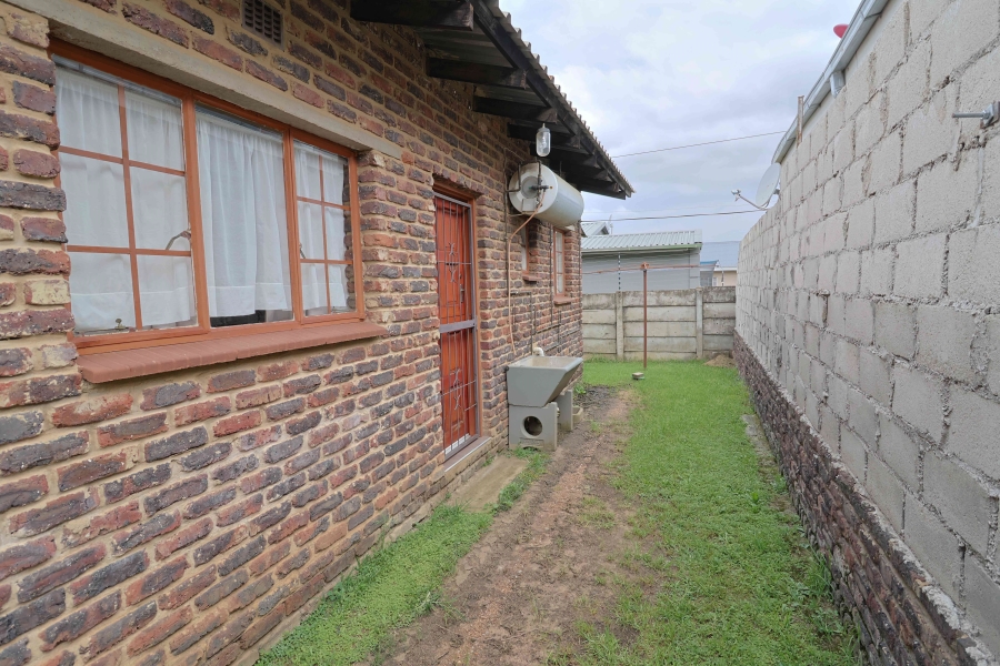 2 Bedroom Property for Sale in Piet Retief Mpumalanga