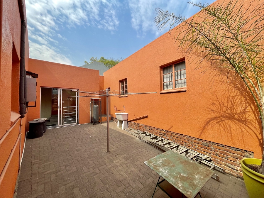 6 Bedroom Property for Sale in Trichardt Mpumalanga