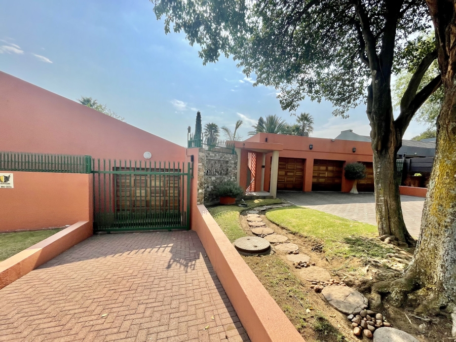6 Bedroom Property for Sale in Trichardt Mpumalanga