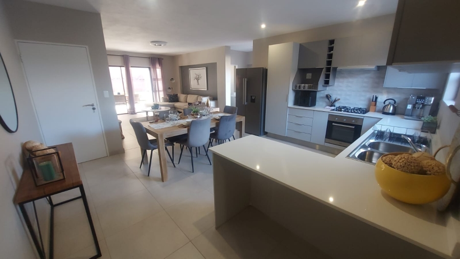 3 Bedroom Property for Sale in Stonehenge Mpumalanga