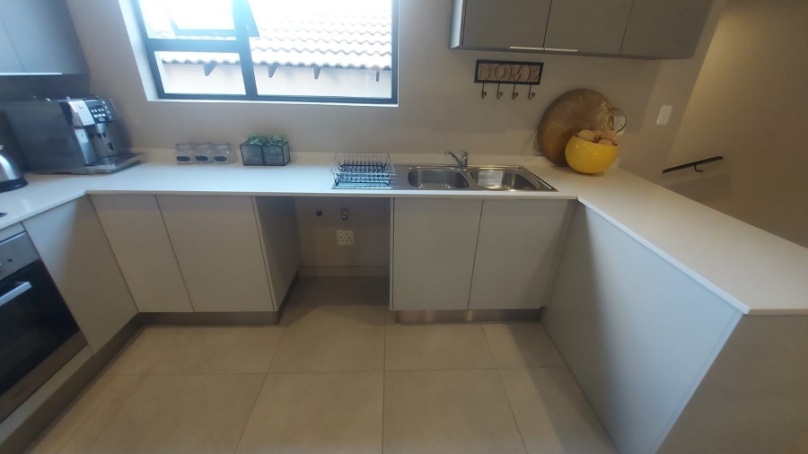3 Bedroom Property for Sale in Stonehenge Mpumalanga