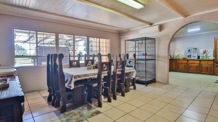 5 Bedroom Property for Sale in White River Mpumalanga