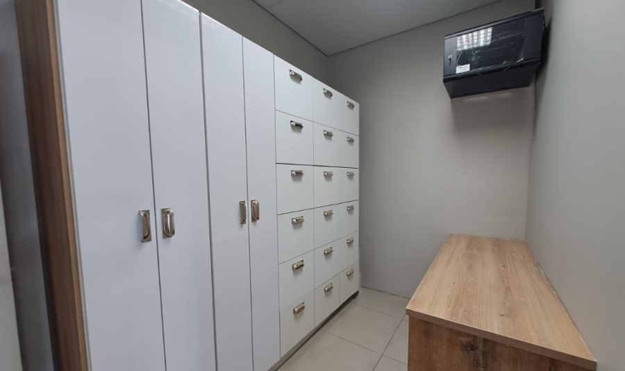 To Let commercial Property for Rent in Riverside Park Mpumalanga