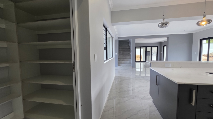 4 Bedroom Property for Sale in Elawini Lifestyle Estate Mpumalanga