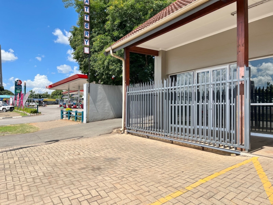 To Let Commercial Property for Rent in White River Mpumalanga