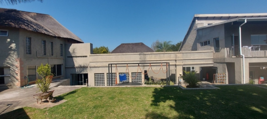 9 Bedroom Property for Sale in White River Rural Mpumalanga