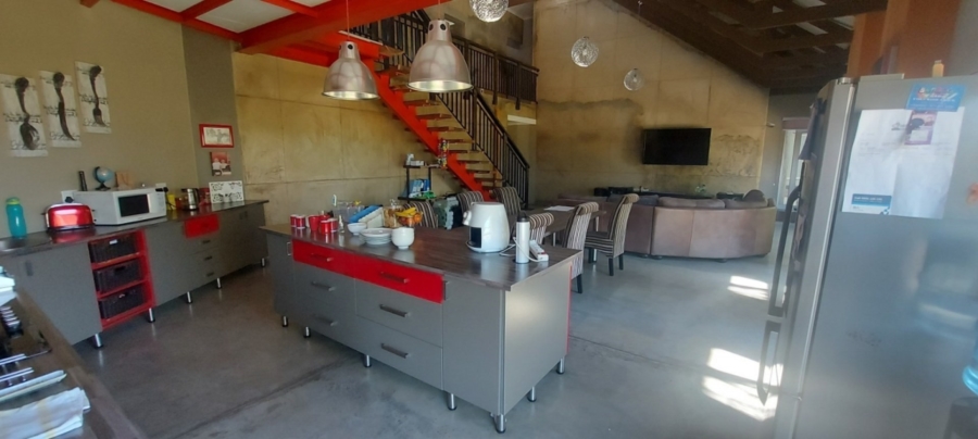 9 Bedroom Property for Sale in White River Rural Mpumalanga