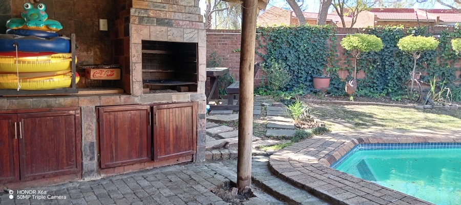 4 Bedroom Property for Sale in Secunda Mpumalanga