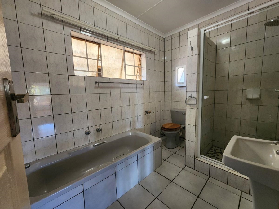 3 Bedroom Property for Sale in White River Ext 18 Mpumalanga