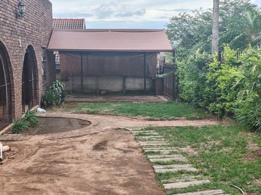 3 Bedroom Property for Sale in West Acres Mpumalanga