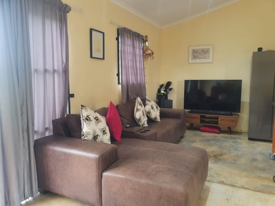 To Let 1 Bedroom Property for Rent in White River Mpumalanga