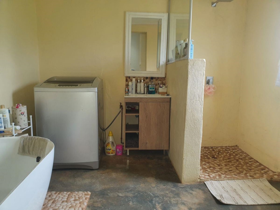 To Let 1 Bedroom Property for Rent in White River Mpumalanga