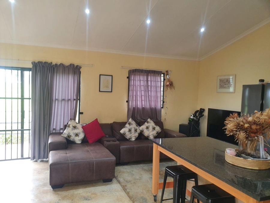 To Let 1 Bedroom Property for Rent in White River Mpumalanga