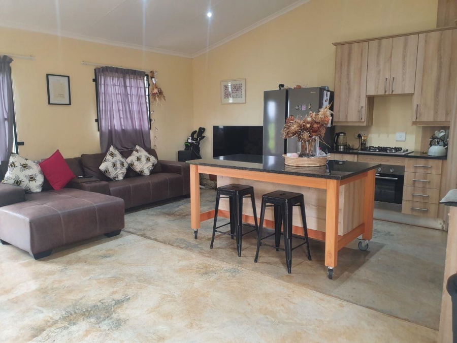 To Let 1 Bedroom Property for Rent in White River Mpumalanga