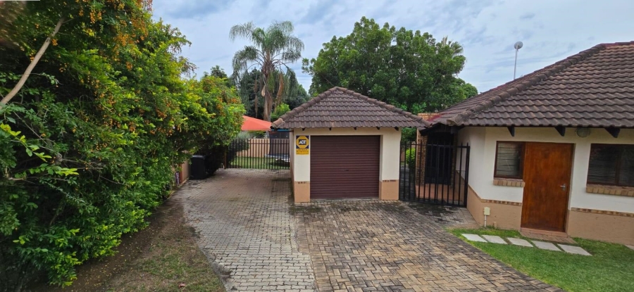 2 Bedroom Property for Sale in Stonehenge Mpumalanga