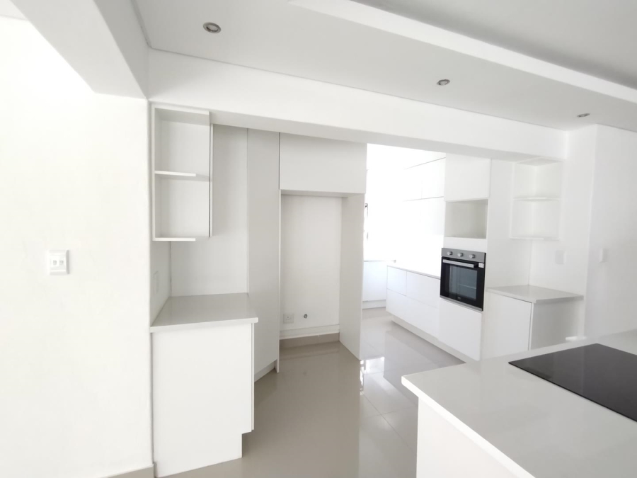 6 Bedroom Property for Sale in Elawini Lifestyle Estate Mpumalanga