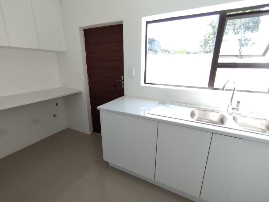 6 Bedroom Property for Sale in Elawini Lifestyle Estate Mpumalanga