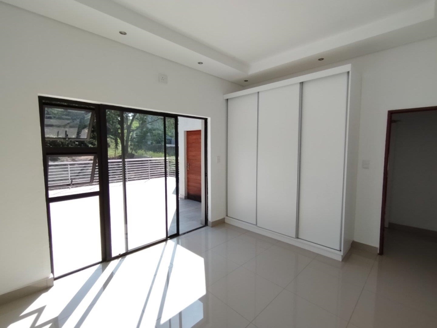 6 Bedroom Property for Sale in Elawini Lifestyle Estate Mpumalanga