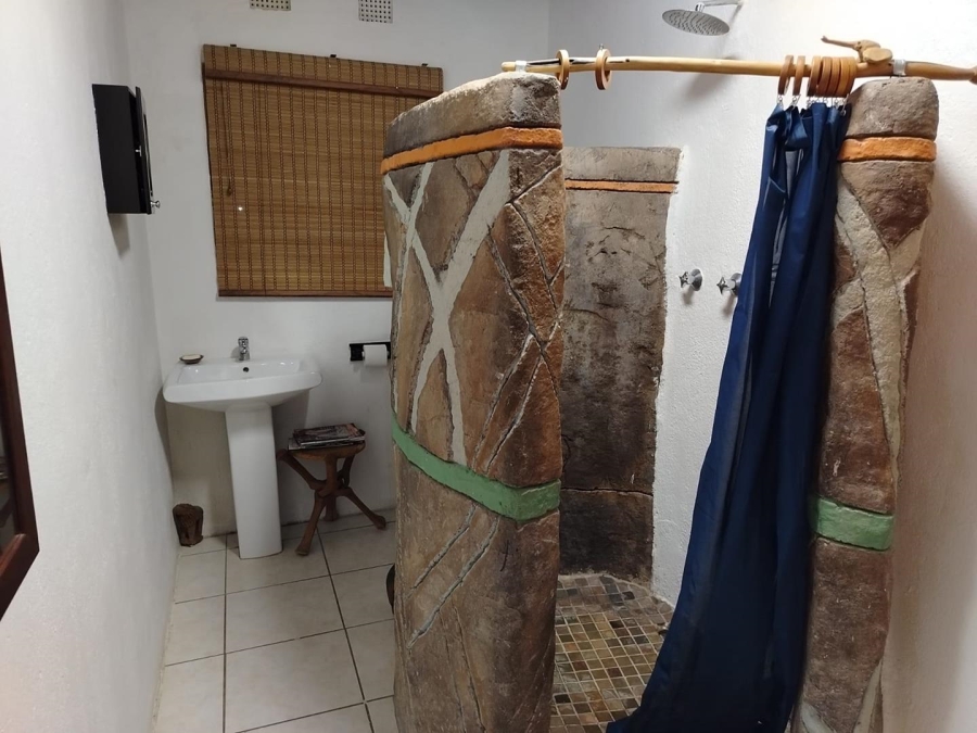 6 Bedroom Property for Sale in Nelspruit Rural Mpumalanga