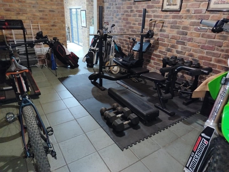 6 Bedroom Property for Sale in Nelspruit Rural Mpumalanga