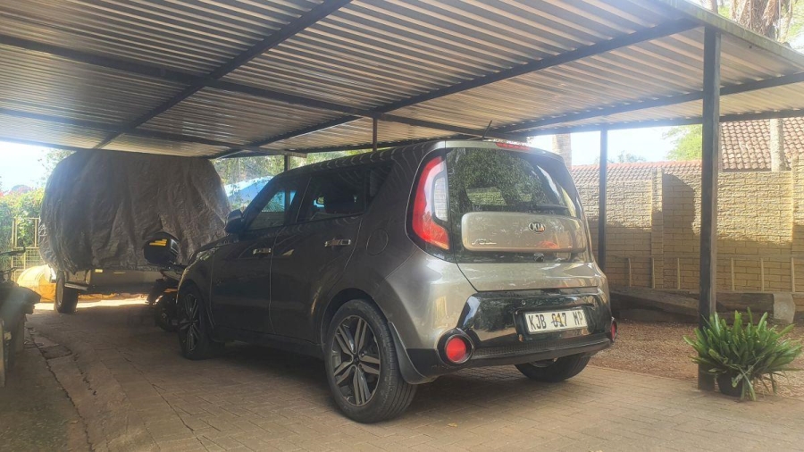 6 Bedroom Property for Sale in Kingsview Mpumalanga