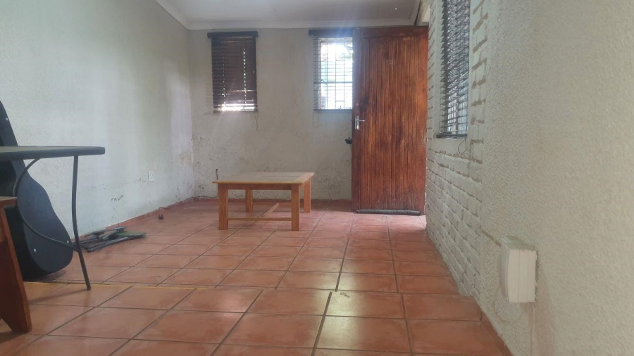 6 Bedroom Property for Sale in Kingsview Mpumalanga