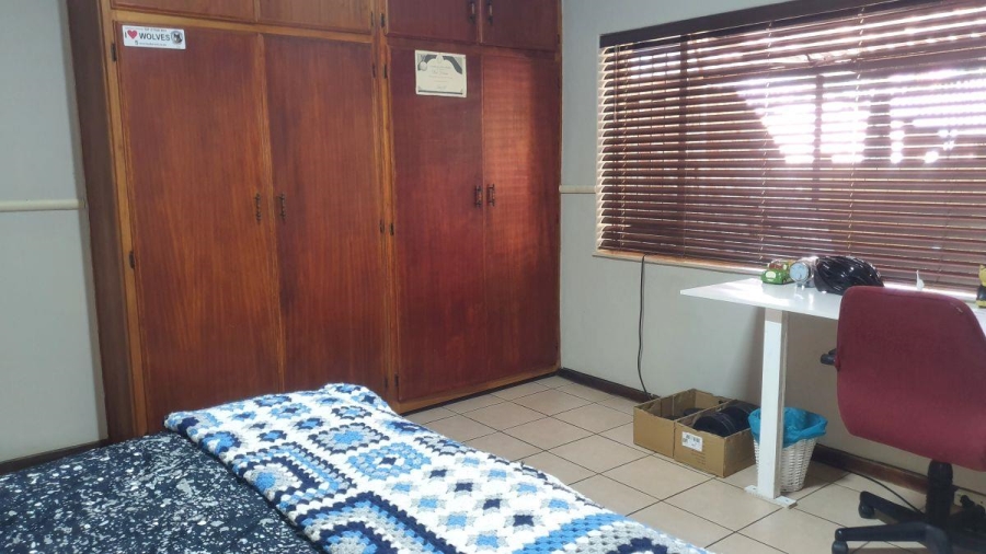 6 Bedroom Property for Sale in Kingsview Mpumalanga