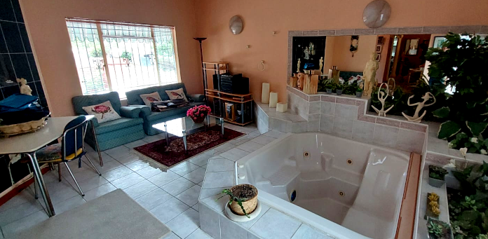 3 Bedroom Property for Sale in Stonehenge Mpumalanga