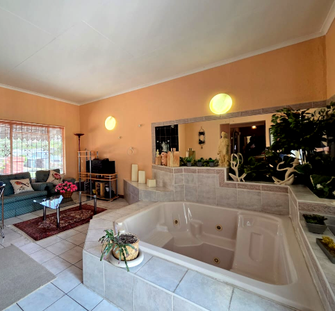 3 Bedroom Property for Sale in Stonehenge Mpumalanga
