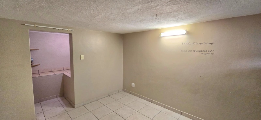 4 Bedroom Property for Sale in Sonheuwel Mpumalanga