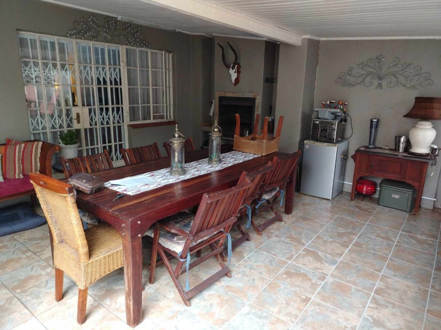 3 Bedroom Property for Sale in West Acres Mpumalanga
