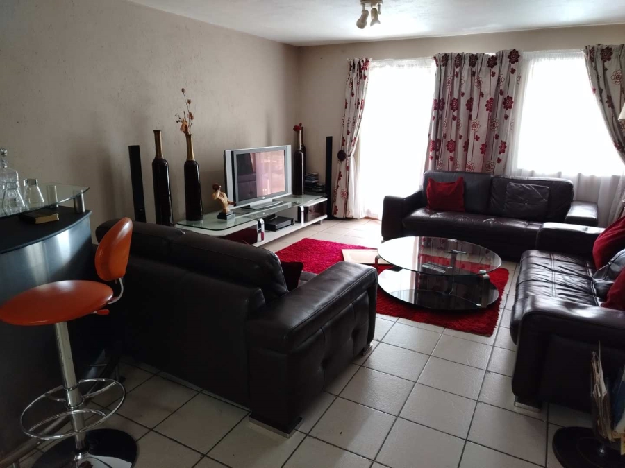 2 Bedroom Property for Sale in Nelspruit Ext 20 Mpumalanga