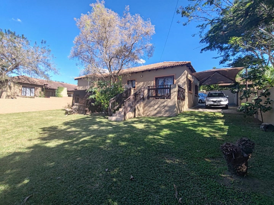 2 Bedroom Property for Sale in Stonehenge Mpumalanga