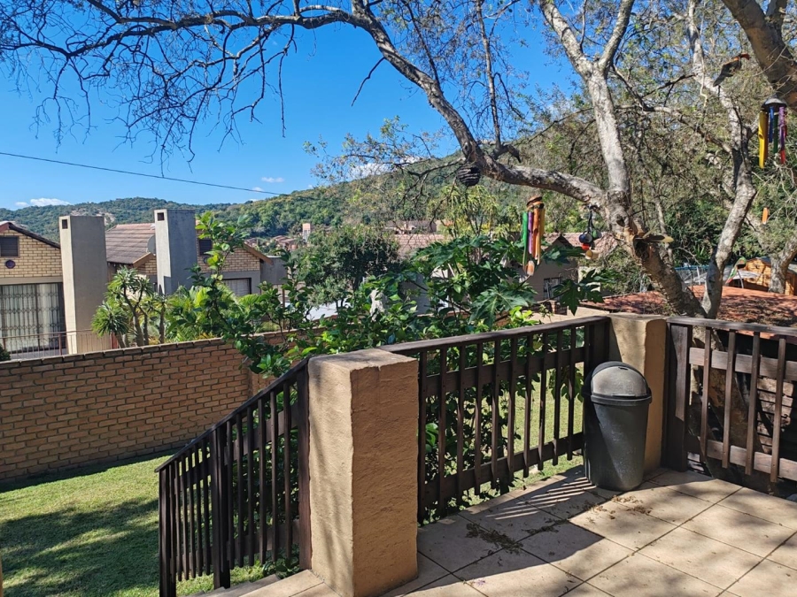 2 Bedroom Property for Sale in Stonehenge Mpumalanga