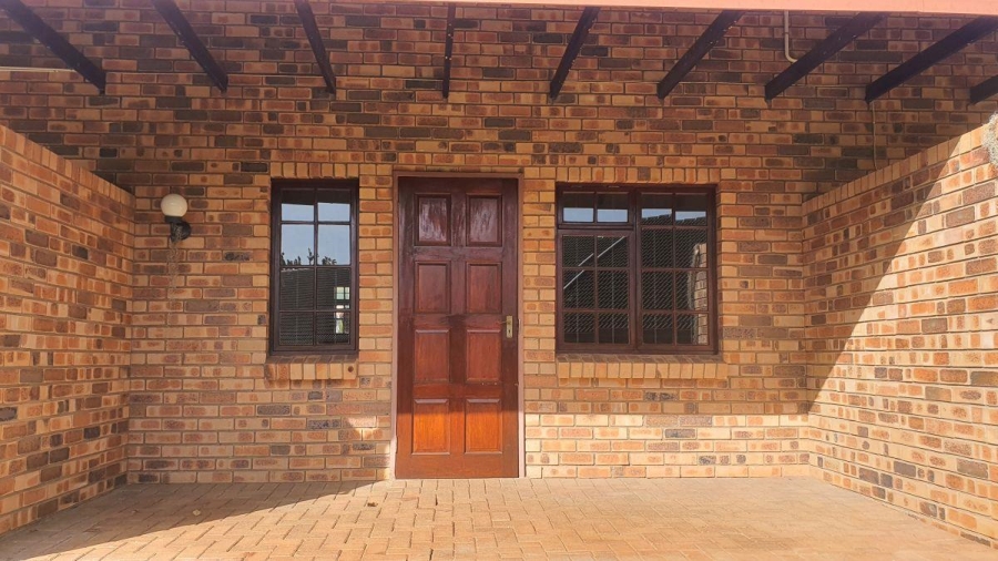 1 Bedroom Property for Sale in White River Mpumalanga