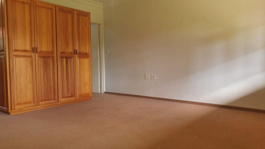1 Bedroom Property for Sale in White River Mpumalanga